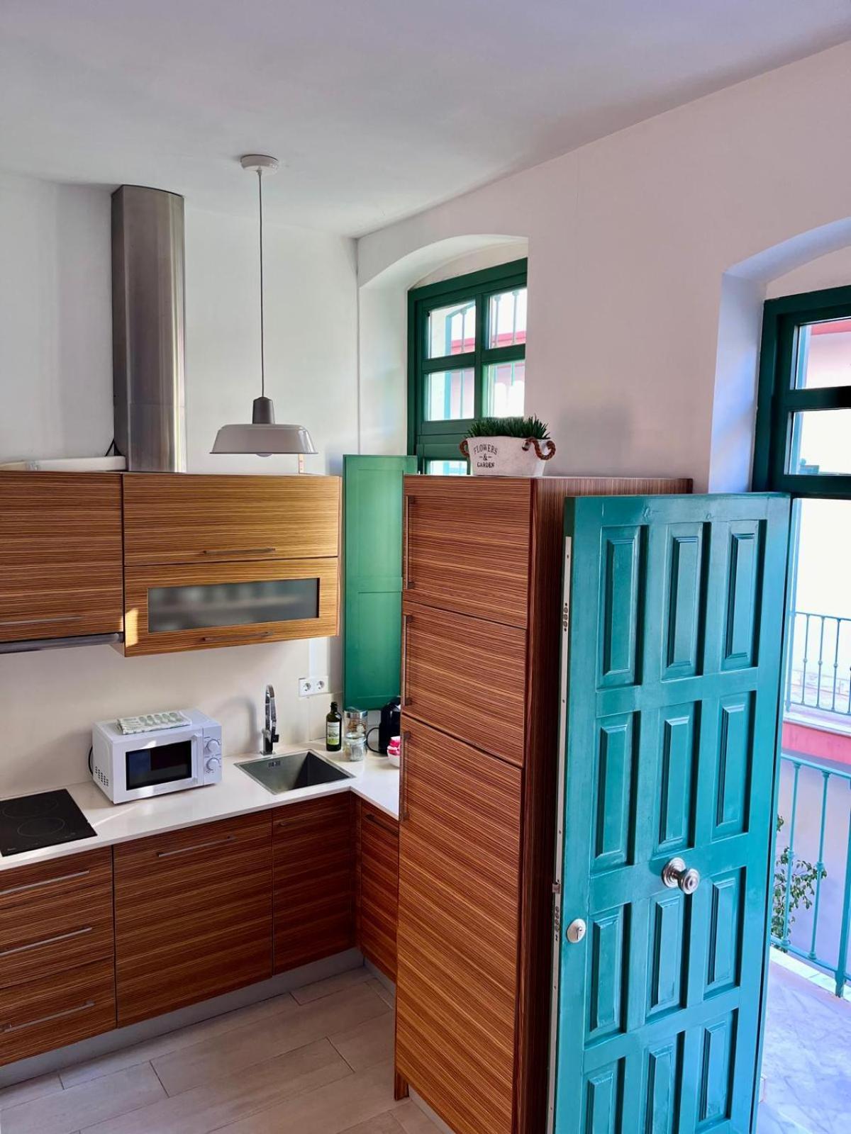 Jacaranda Triana Apartment เซบีญา ภายนอก รูปภาพ