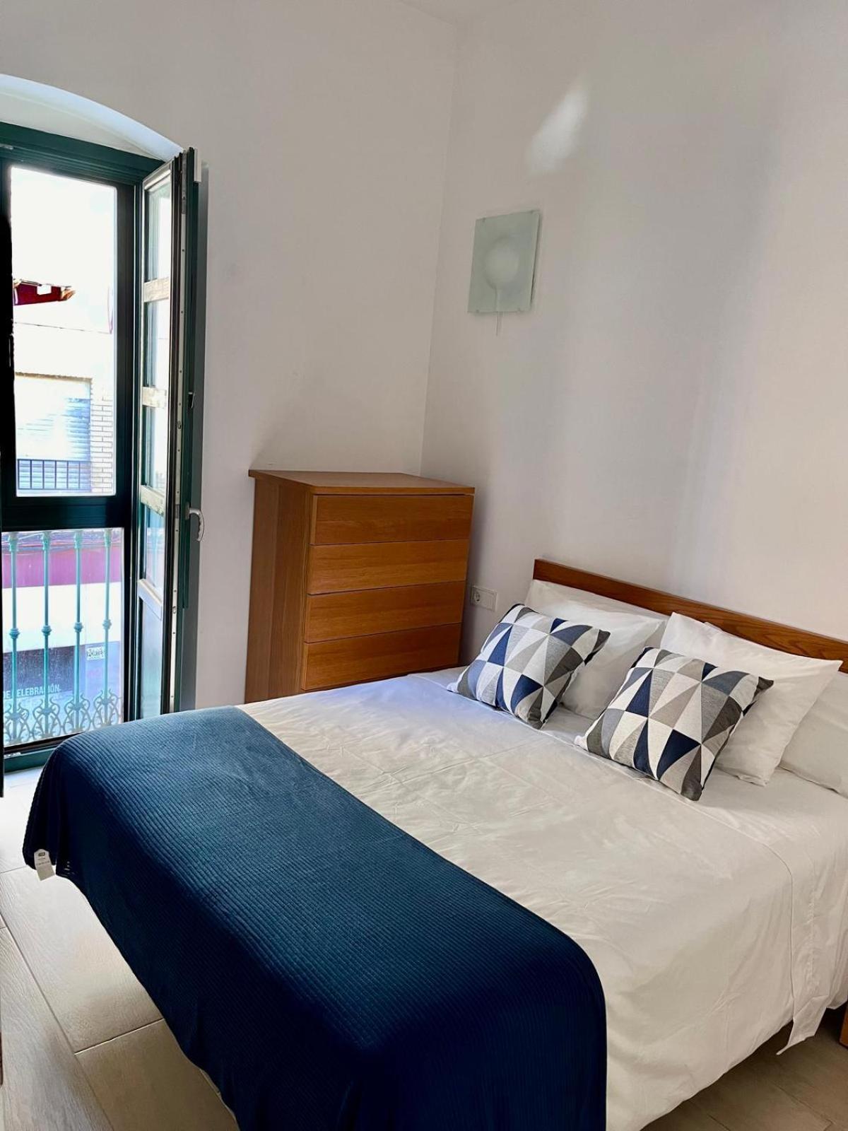 Jacaranda Triana Apartment เซบีญา ภายนอก รูปภาพ